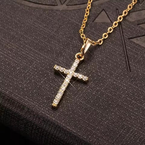 Luxury Zircon Cross Pendants Necklace